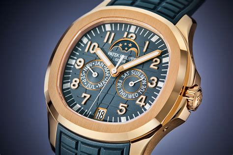 patek philippe aquanaut calendar|patek philippe aquanaut for sale.